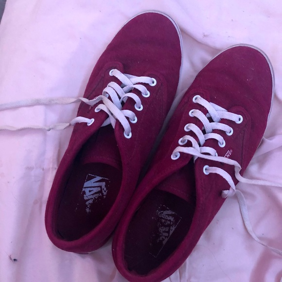 Vans skateboarding shoes. - Picture 2 of 3